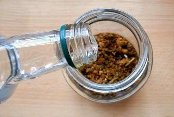 Preparación dunha infusión de própole curativa para potenciar