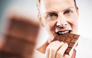 Coma chocolate evita a disfunción eréctil